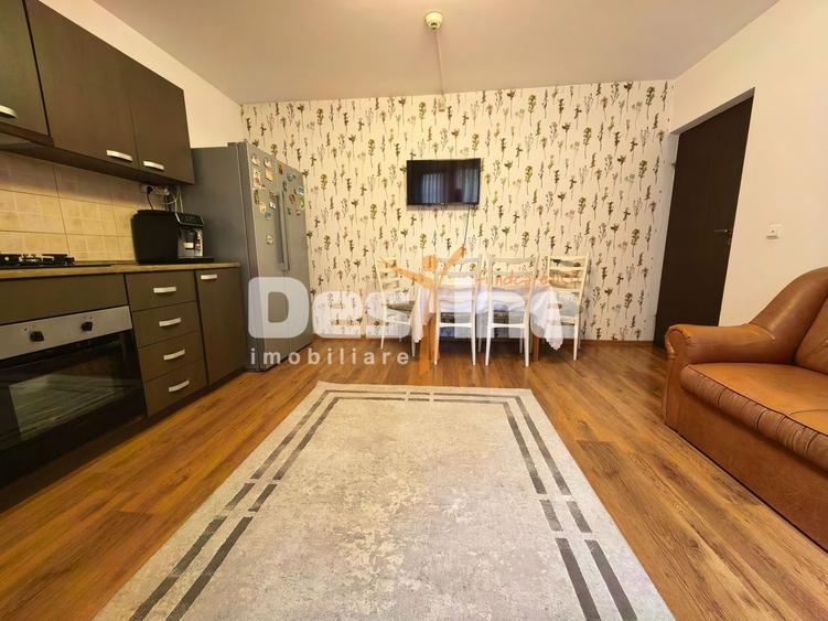 Duplex cu 3 camere cu Canalizare în Vișan