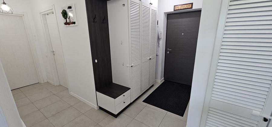 Apartament cu 3 camere decomandat, mobilat în Theodor Pallady