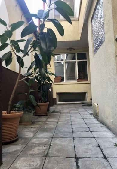 AP. 2 CAMERE- IANCULUI, PET-FRIENDLY, CENTRALA PROPRIE, METROU 10 MIN - 5