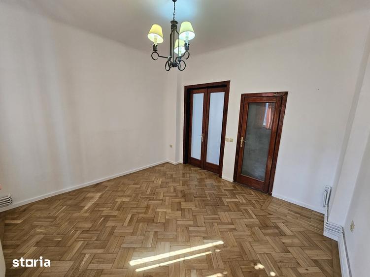 Spațiu comercial, de 90 mp, în Militari