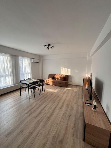 Apartament cu 2 camere în Lipovei