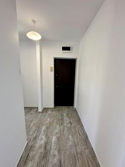 Apartament cu 2 camere semidecomandat în Tudor Vladimirescu