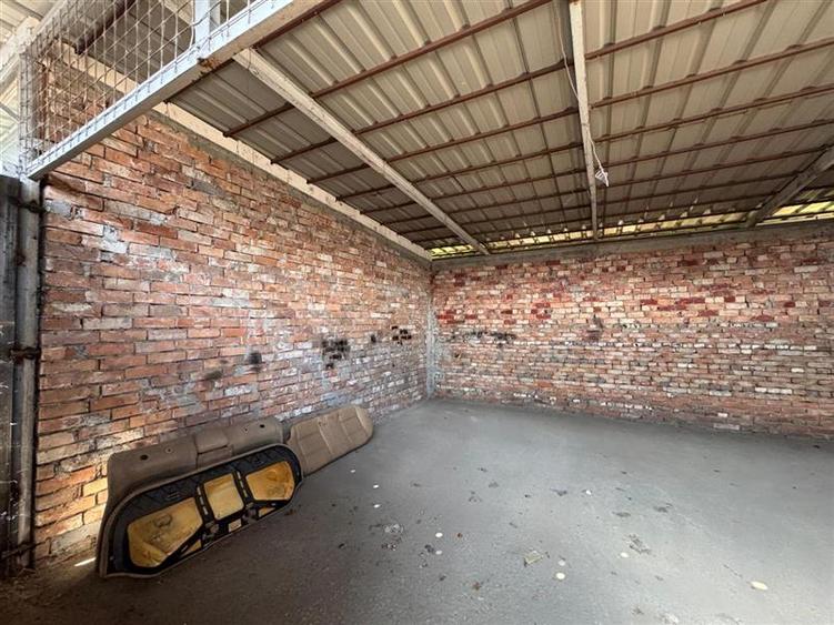 Spațiu comercial, de 220 mp, în Libertății