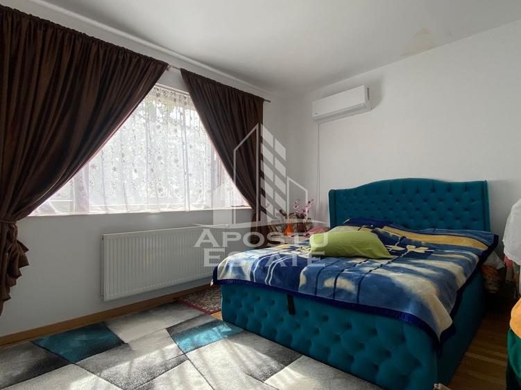 Casă individuală cu 4 camere cu Canalizare în Liebling