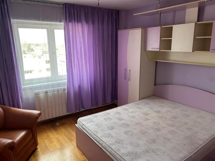 Apartament cu 2 camere decomandat în Buzaului