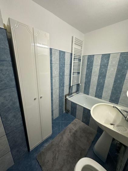 Apartament cu 2 camere decomandat, mobilat în Bucovina