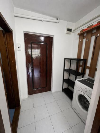 Garsonieră în Valea Rosie