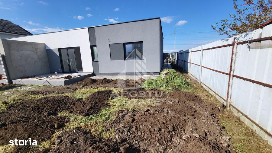 Casă cu 3 camere cu Teren 300 Mp în Tipografilor