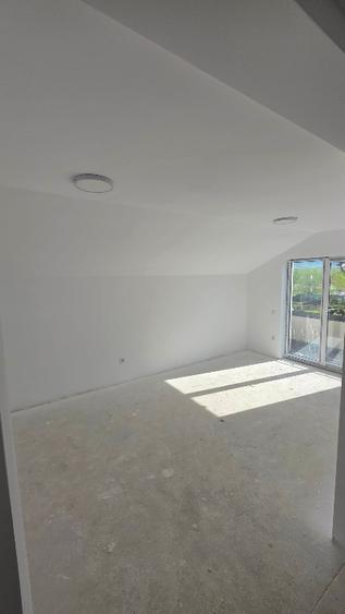 Apartament cu 2 camere decomandat în Mihai Viteazul