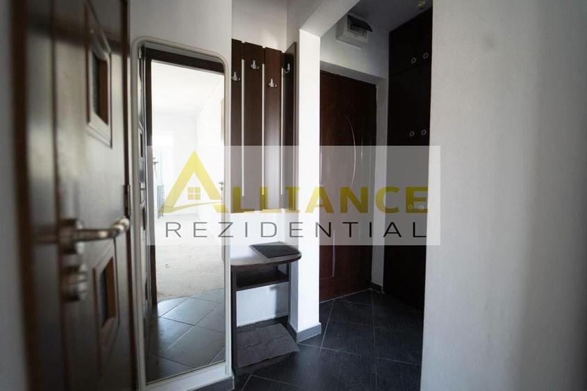 GARSONIERA RENOVATA COMPLET SECTOR 4 | 26 MP | 46.0... - 2