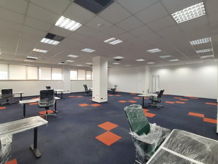 Birou, de 86.400001525879 mp, în Pipera
