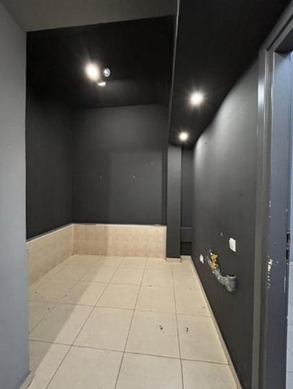 Spațiu comercial, de 90 mp, în Capitol