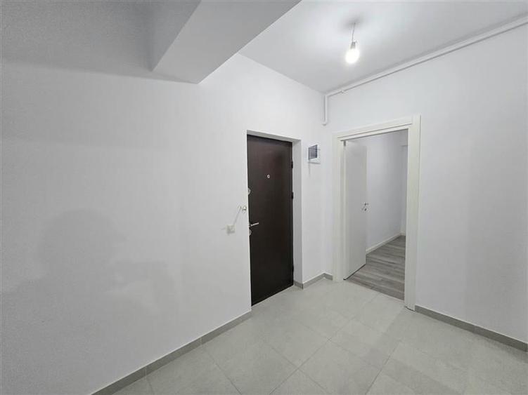 Apartament cu 2 camere semidecomandat, mobilat în Bucureștii Noi