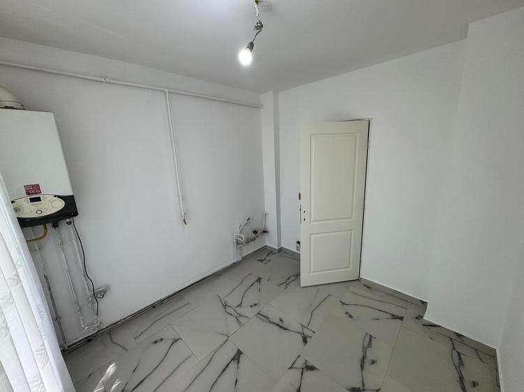 Apartament cu 3 camere în Alexandru cel Bun