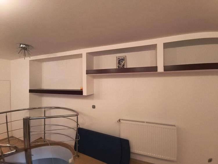 Apartament cu 5 camere decomandat, mobilat în Ultracentral