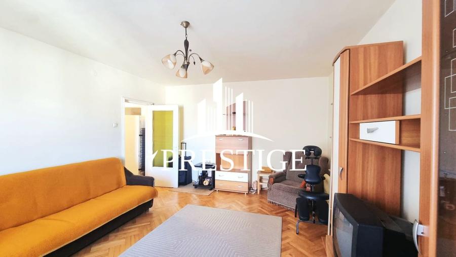 Apartament cu 3 camere decomandat, mobilat în Terezian