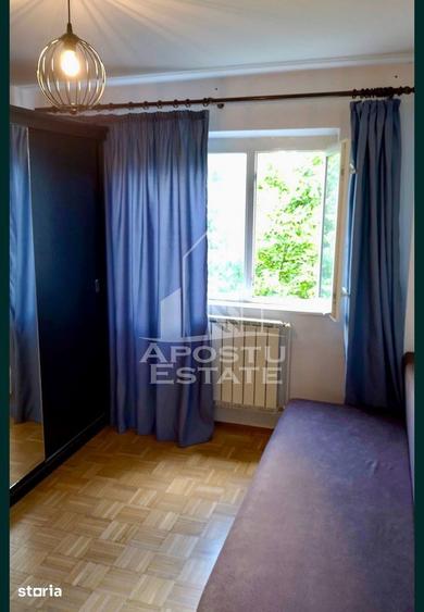 Apartament cu 3 camere în Torontalului