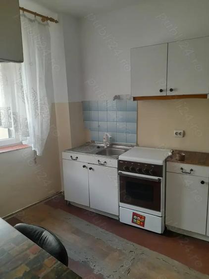 Apartament cu 3 camere decomandat în Aleșd