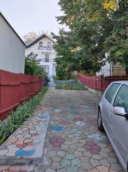 Casă individuală cu 4 camere cu Canalizare în Bucium