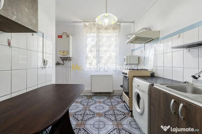 Apartament cu 3 camere decomandat în Drumul Taberei