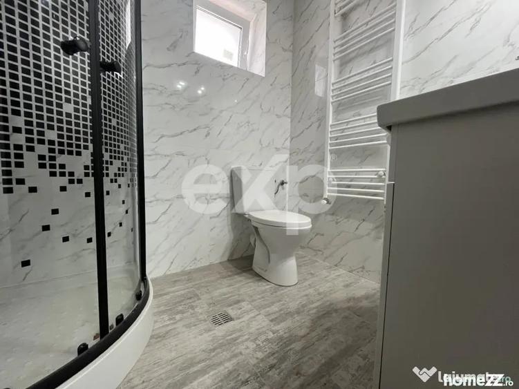 Casă cu 4 camere cu Teren 861 Mp în Cuparu