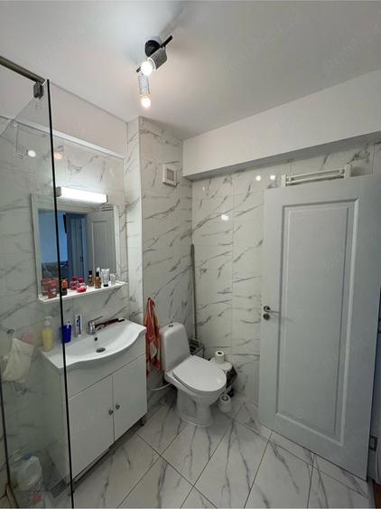 Apartament cu 2 camere semidecomandat, mobilat în Tomis Plus
