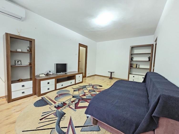 Apartament cu 2 camere semidecomandat, mobilat în Tineretului