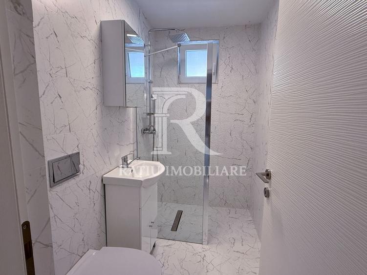 Apartament cu 3 camere decomandat, mobilat în Nufărul