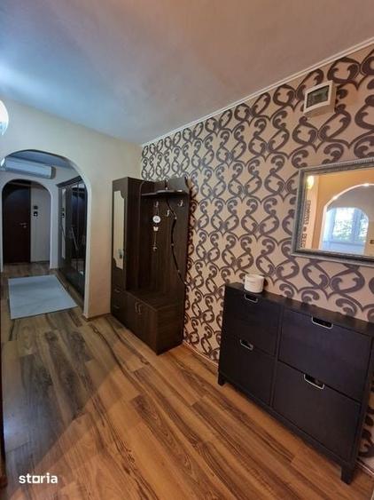 Inchiriez apartament 3 camere Timisoara - 2