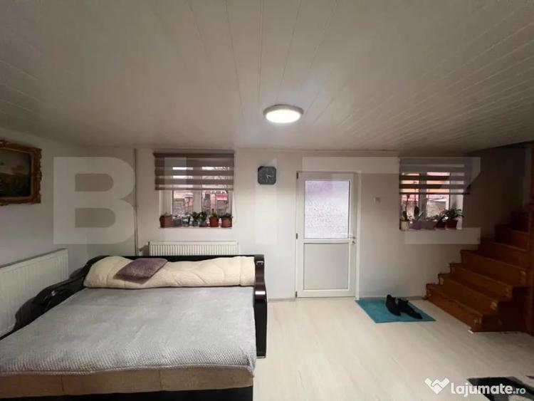 Casă cu 3 camere cu Teren 900 Mp în Lascăr Catargiu