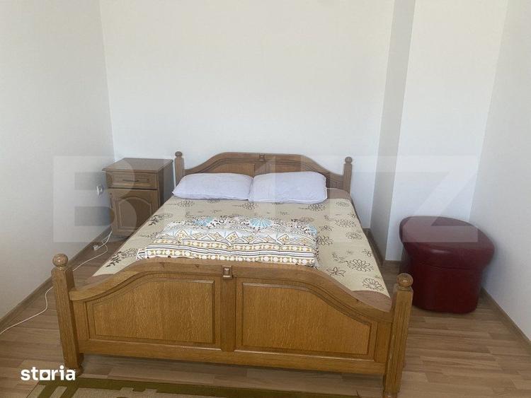 Casă cu 6 camere cu Teren 2000 Mp în Central