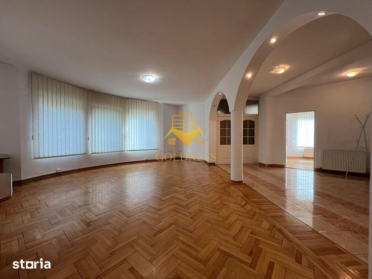 Casă cu 2 camere cu Teren 130 Mp în Gheorgheni