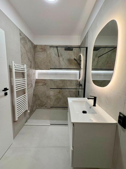 Apartament cu 2 camere semidecomandat în Florești