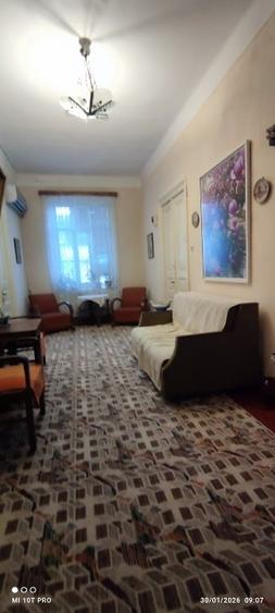 Duplex cu 5 camere cu Canalizare în Ultracentral