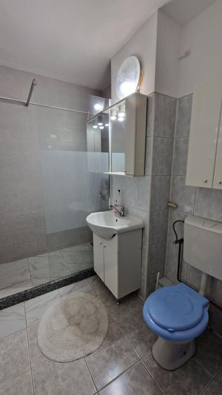 Apartament cu 2 camere semidecomandat în Exterior Vest