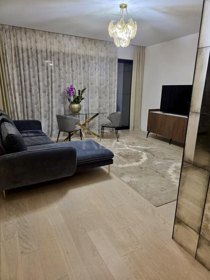 Apartament cu 2 camere semidecomandat, mobilat în Floreasca
