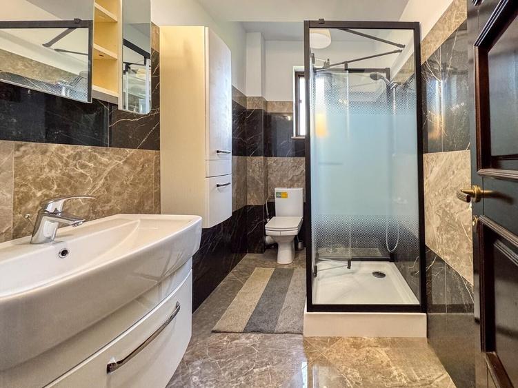 Inchiriere apartament 2 camere decomandate zona Pd Fier-Roua-6 min de Centru - 4