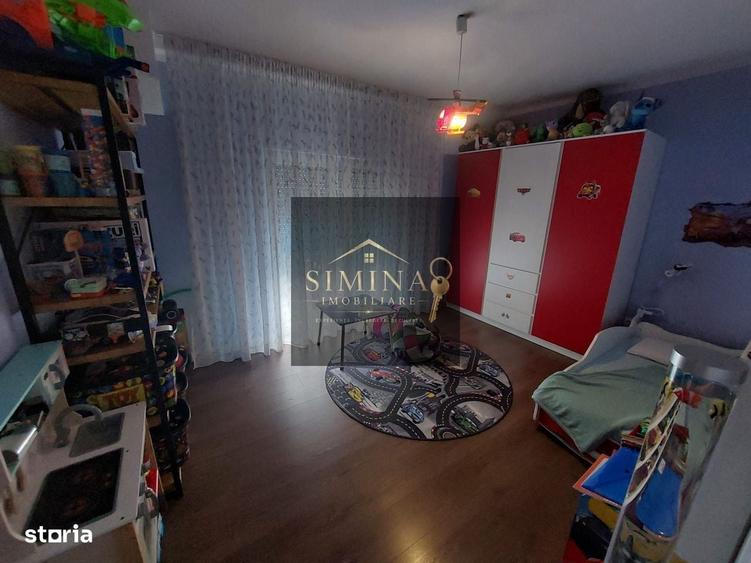 Casă cu 4 camere cu Teren 265 Mp în Livezeni