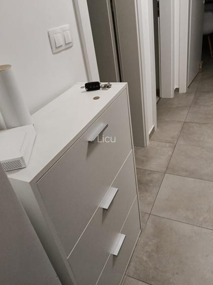 De inchiriat: Apartament cu o camera, balcon si loc de parcare / To rent: One bedroom apartment with balcony and parking