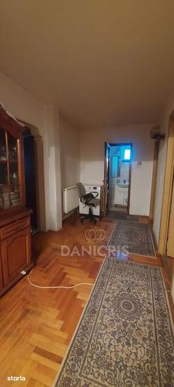 Apartament cu 4 camere decomandat în Tomis III