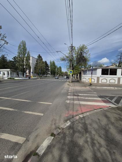 Casă cu 3 camere cu Teren 250 Mp în Rahova