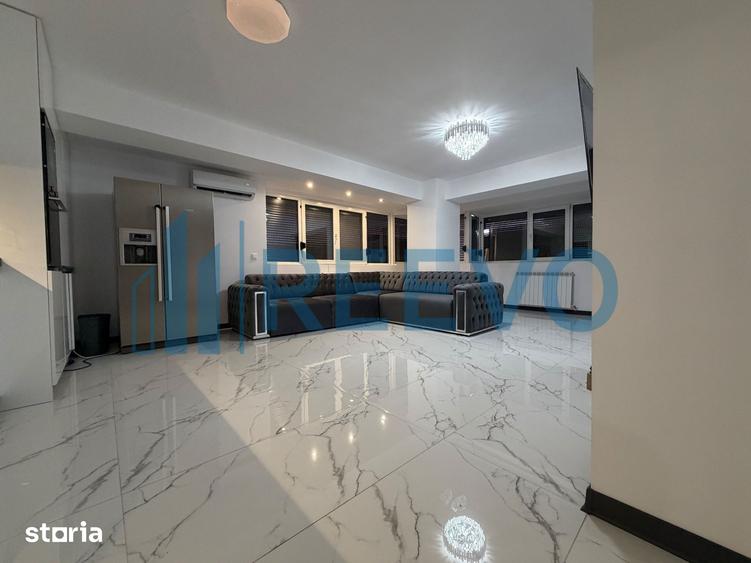Apartament cu 3 camere decomandat, mobilat în Bistrița Lac