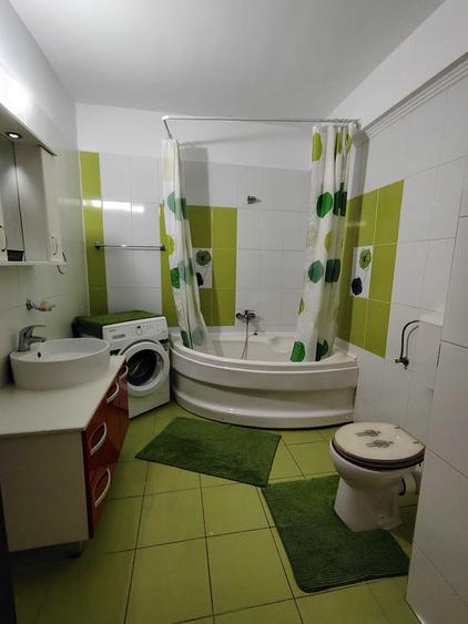 Apartament cu 2 camere semidecomandat în Exterior Vest