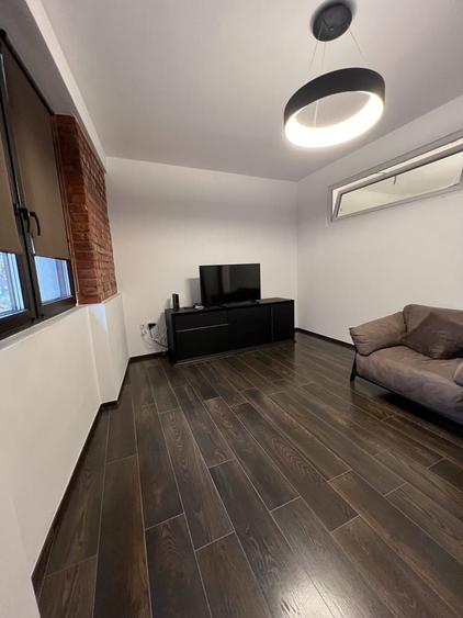 Apartament cu 2 camere decomandat în Ultracentral