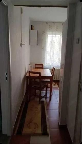 garsoniera ozana-metrou 4 minute 1 decembrie-parcare proprie - 4