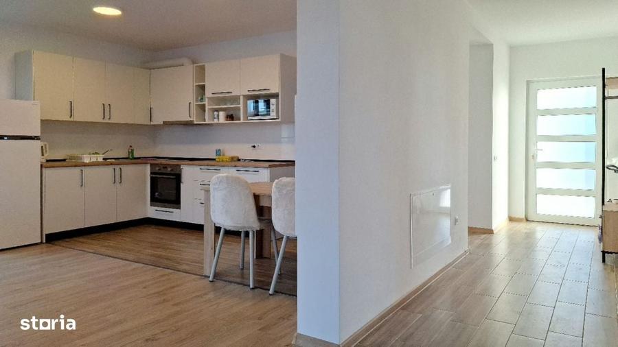 Casă cu 4 camere cu Teren 500 Mp în Feleacu
