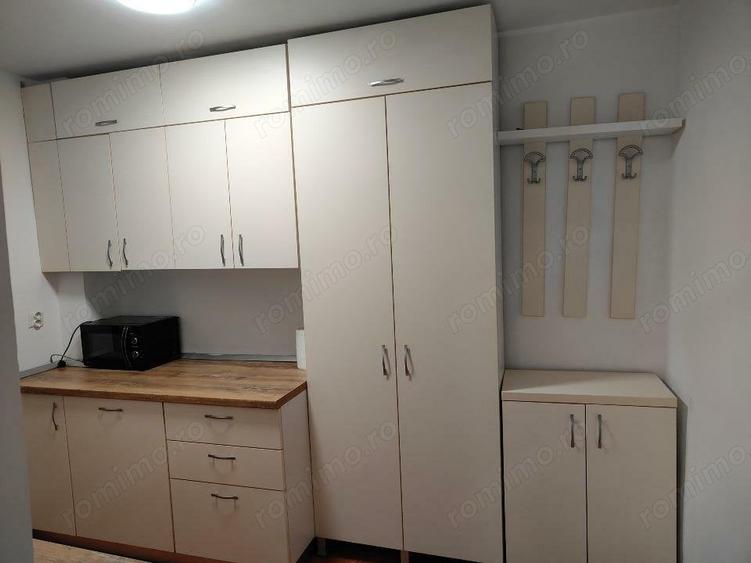 Apartament cu 3 camere semidecomandat în Șagului