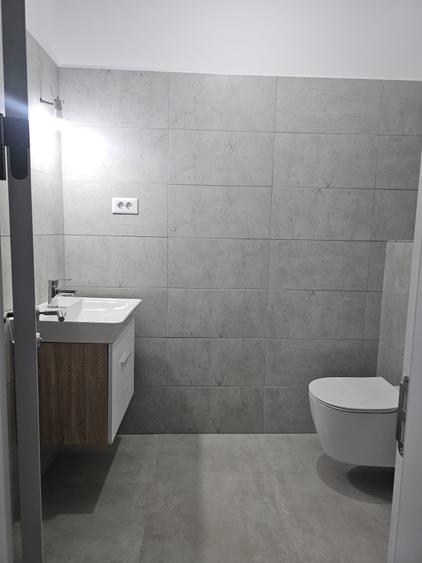Apartament cu 3 camere în Militari