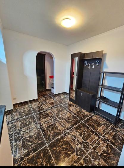 Apartament cu 2 camere decomandat în Militari