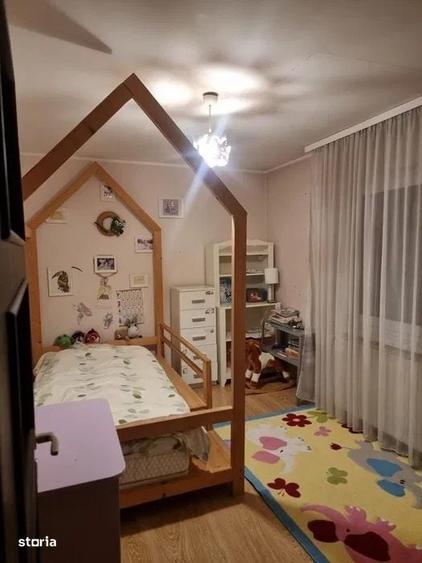 Apartament cu 3 camere decomandat în 7 Noiembrie